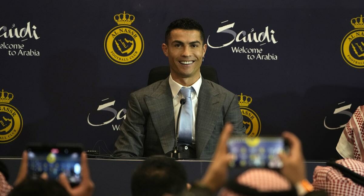 ‘They tried to sign me’, Ronaldo reveals he turned down offers to join Al Nassr