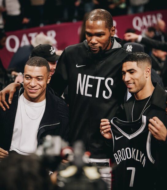 VIDEO: PSG stars Mbappe, Hakimi get VIP treatment at Brooklyn Nets game