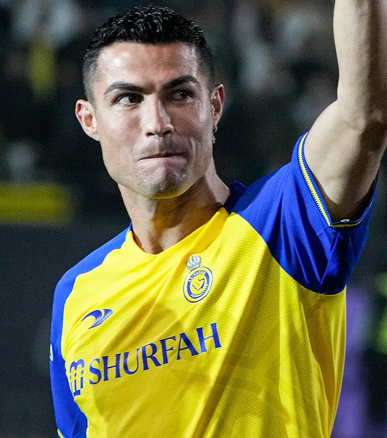 Sign defender Pepe, Ronaldo urges Al-Nassr