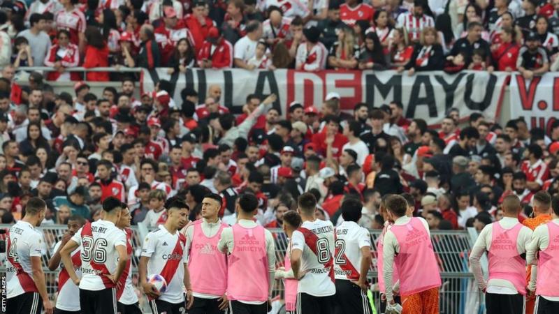 Tragedy as fan falls to death at Argentine football match